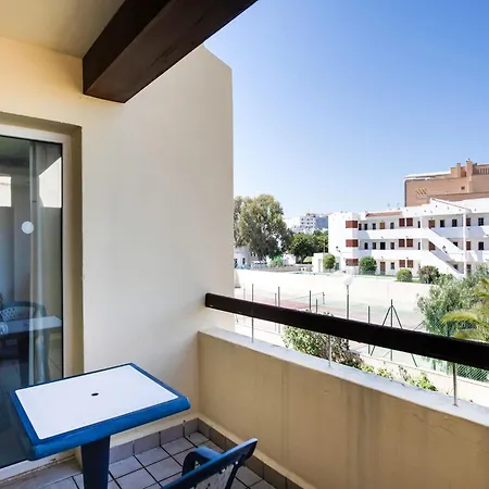 Lively In Andaluc A With Large Pool Apartment Las Salinas (Andalucia)