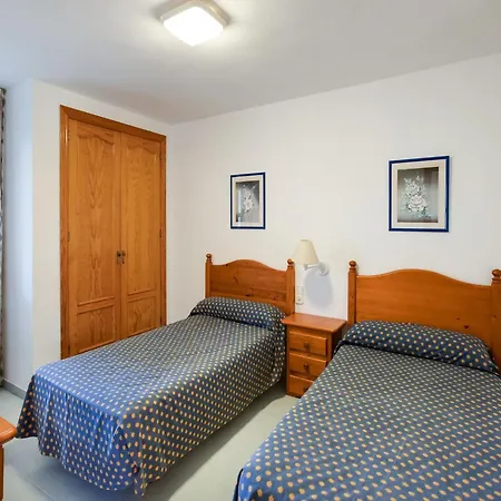 Lively In Andaluc A With Large Pool Apartment