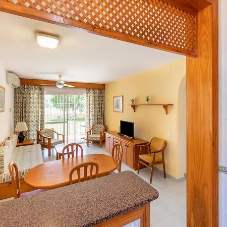 Lively In Andaluc A With Large Pool Apartment Las Salinas (Andalucia)
