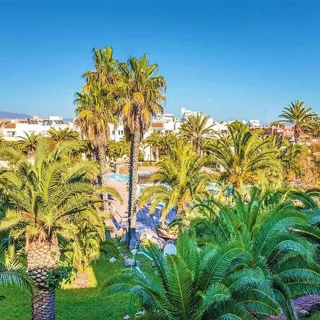 Apartment Lively In Andaluc A With Large Pool