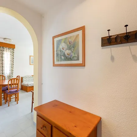 Lively In Andaluc A With Large Pool