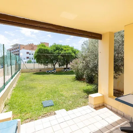 Lively In Andaluc A With Large Pool